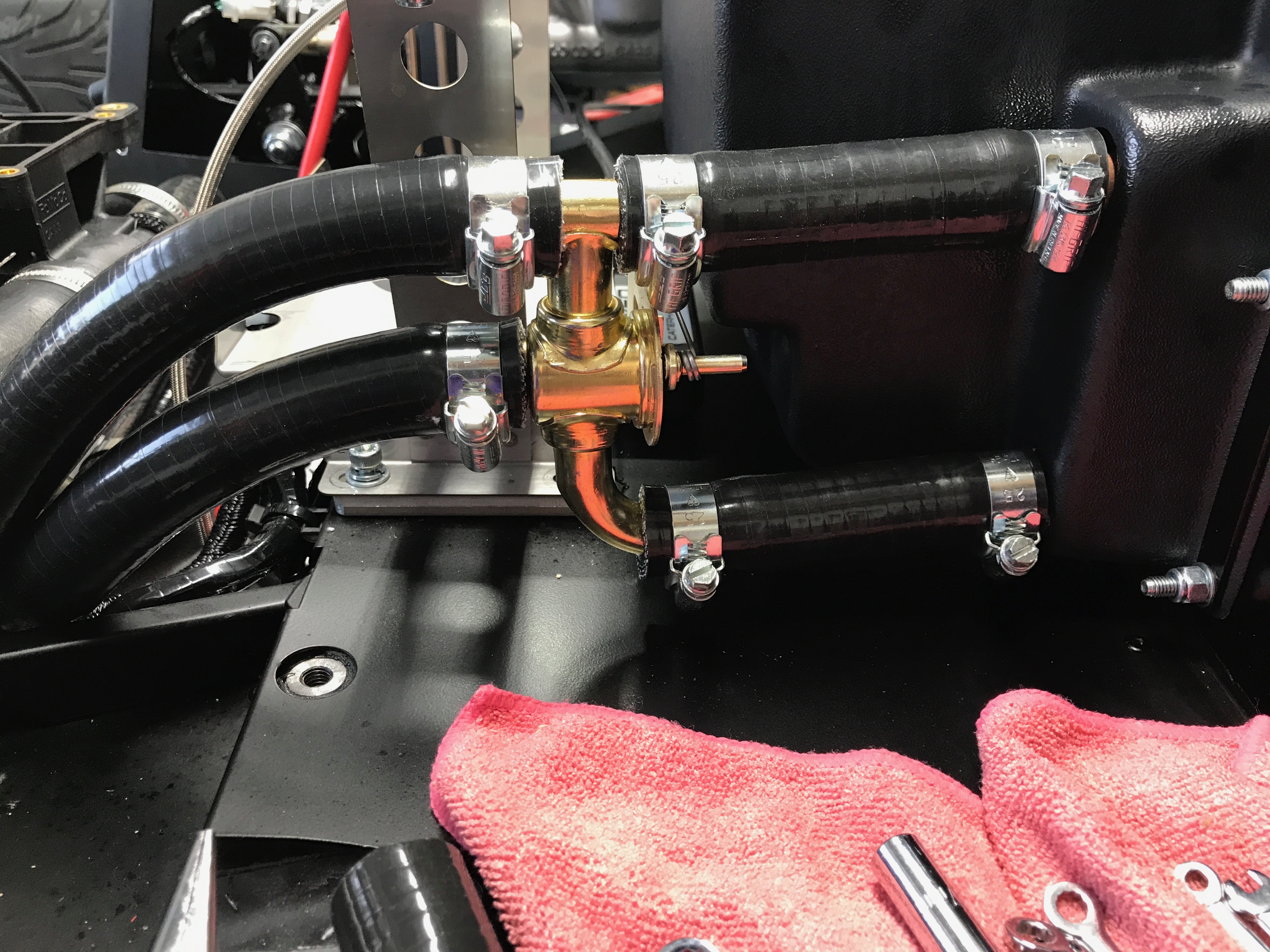 Build Session 17 : Engine Bay Plumbing