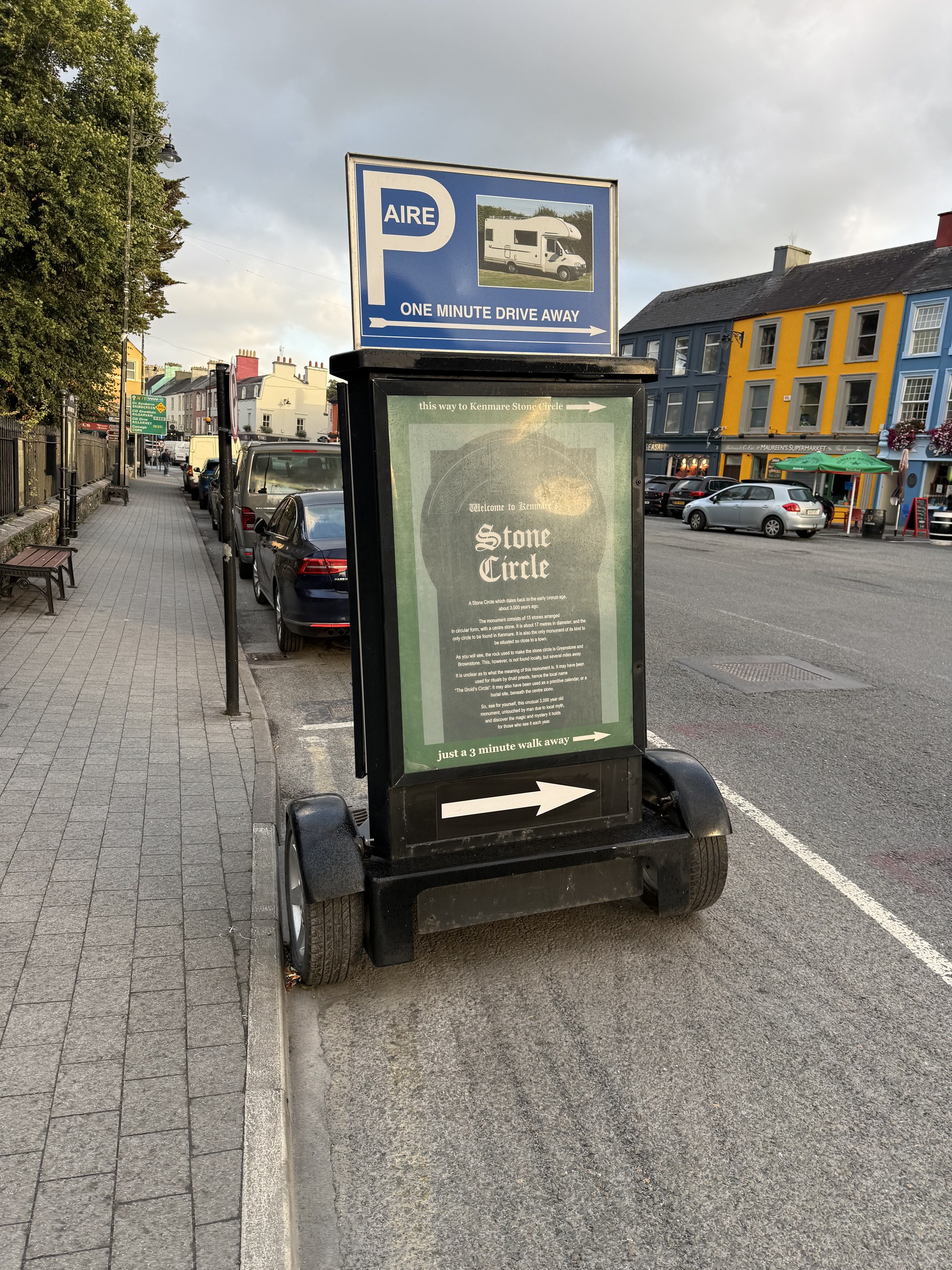 Martin's roadside sign advertising Kenmare Aire