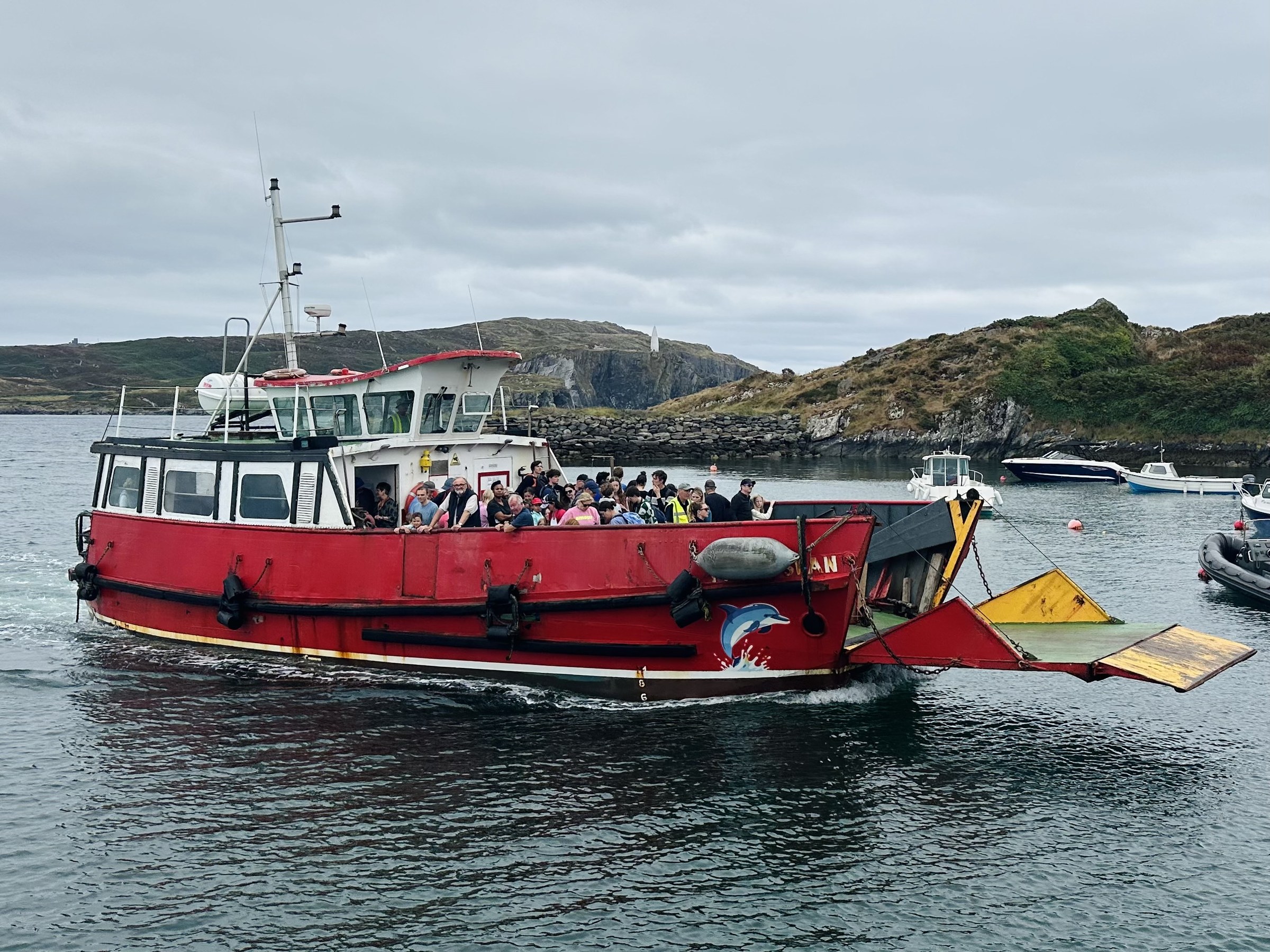 Sherkin Island ferry approaching the pier